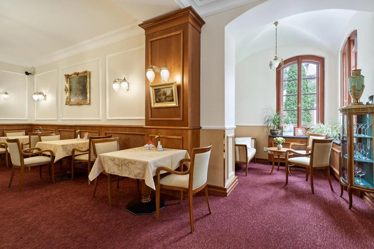Spa Hotel Villa Ritter Karlowe Wary 4*,